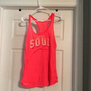 Woman’s Old Navy Active Size Large pink
